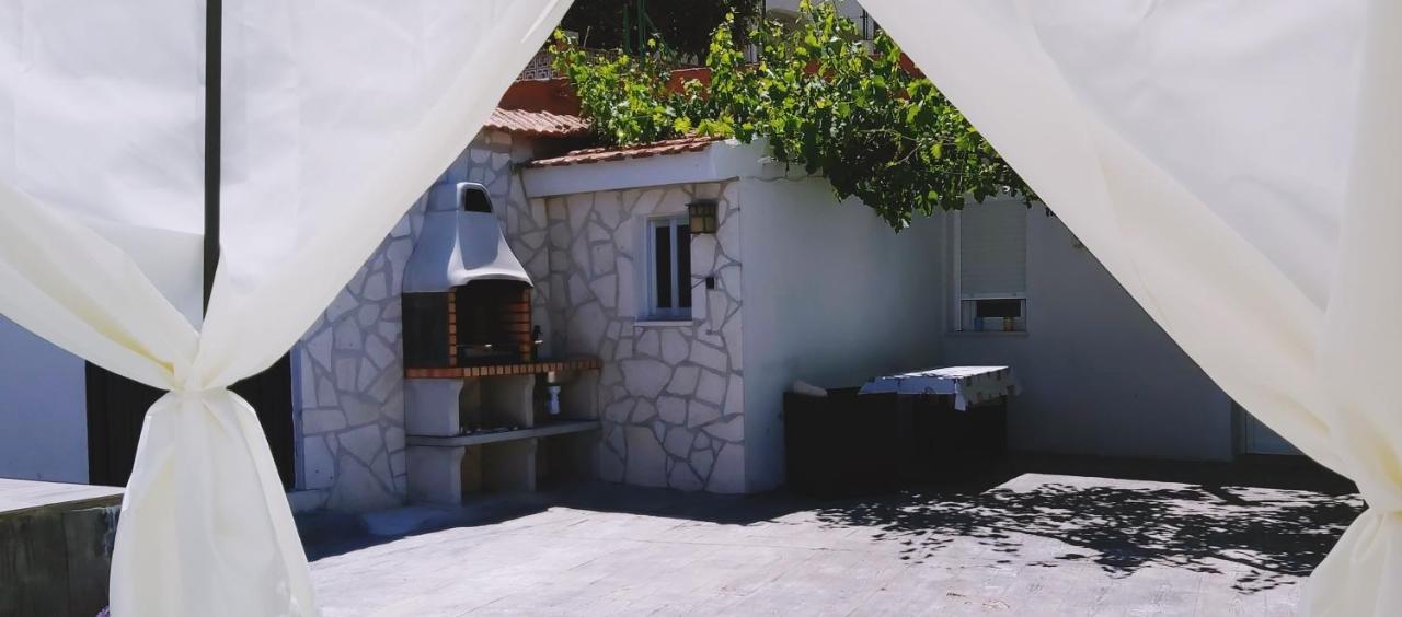 Casa Rural Las Eras Valdelaguna 外观 照片