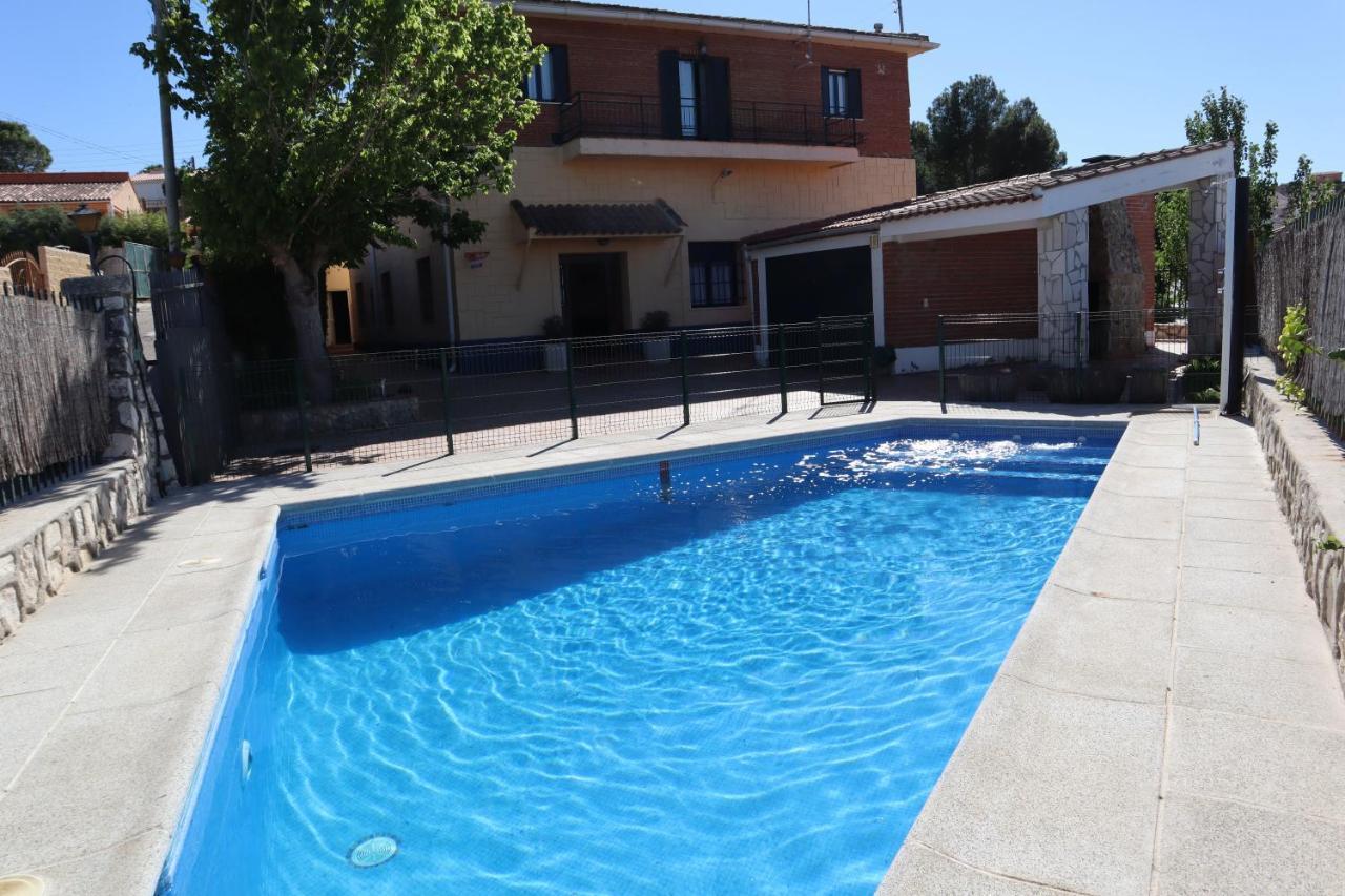Casa Rural Las Eras Valdelaguna 外观 照片