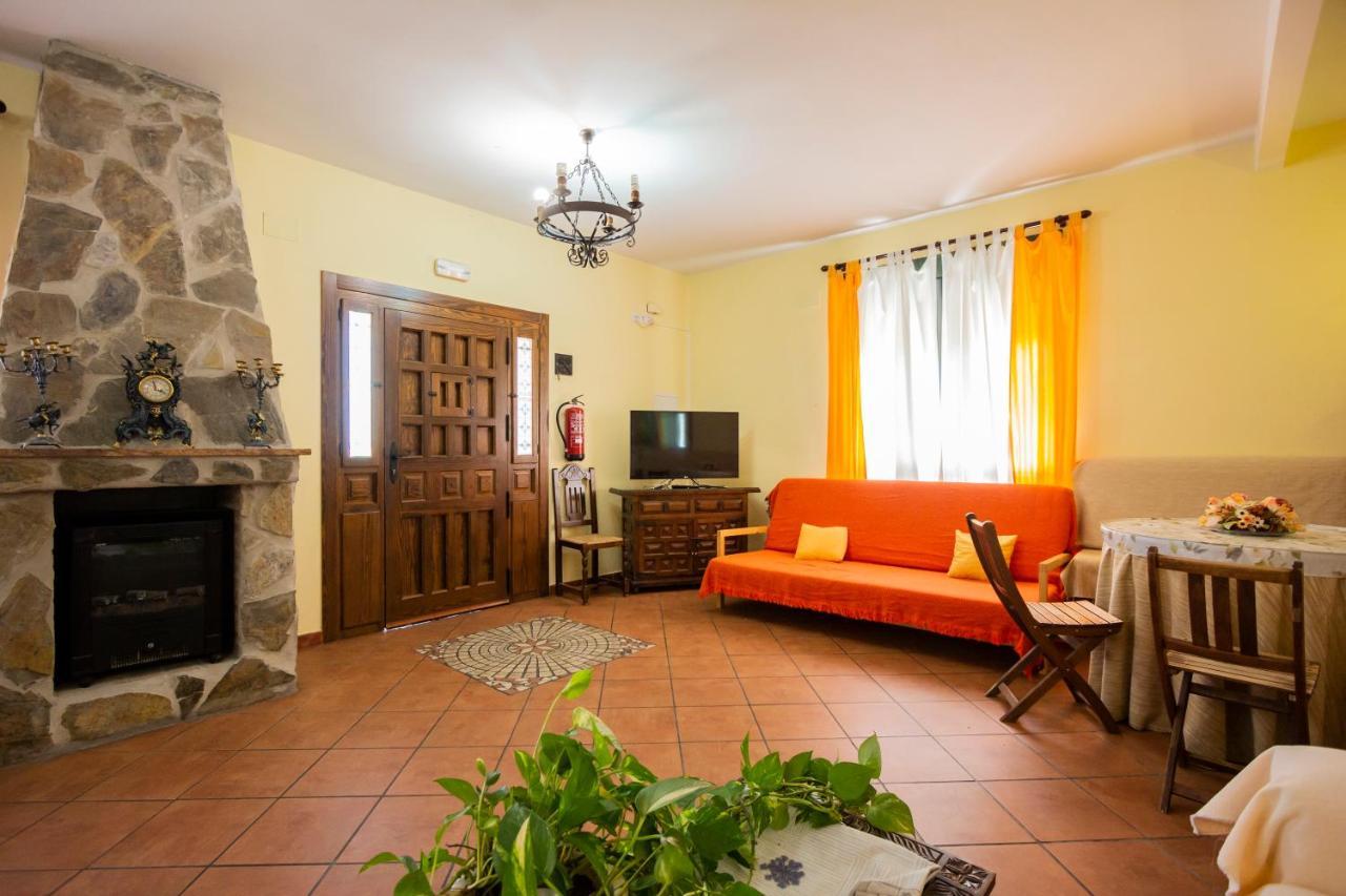 Casa Rural Las Eras Valdelaguna 外观 照片